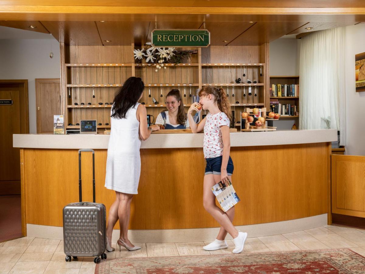 Hotel Ottenstein - Das Wohlfuehlhotel Rastenfeld Екстериор снимка