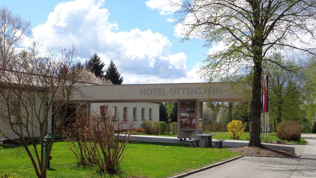 Hotel Ottenstein - Das Wohlfuehlhotel Rastenfeld Екстериор снимка